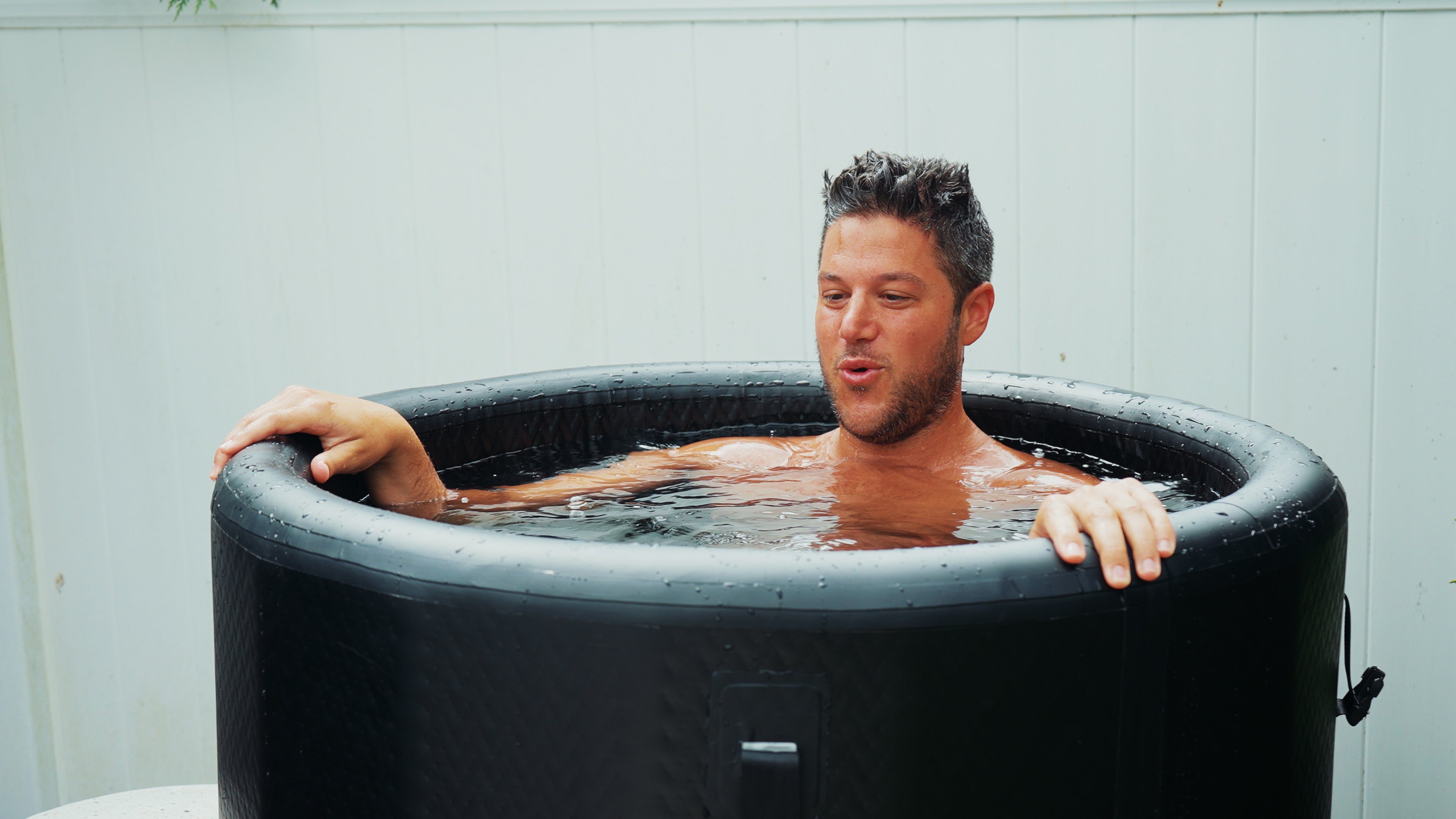 Inflatable Cold Plunge Tubs